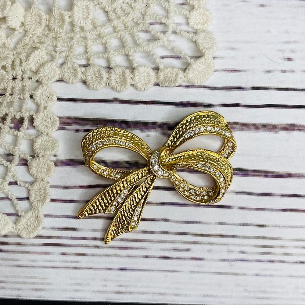 Gold Rhinestone bow brooch